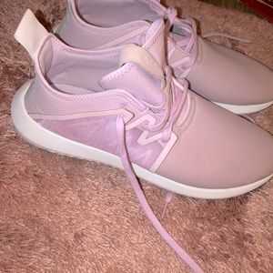Pink Adidas Tennis shoes Size 10💕